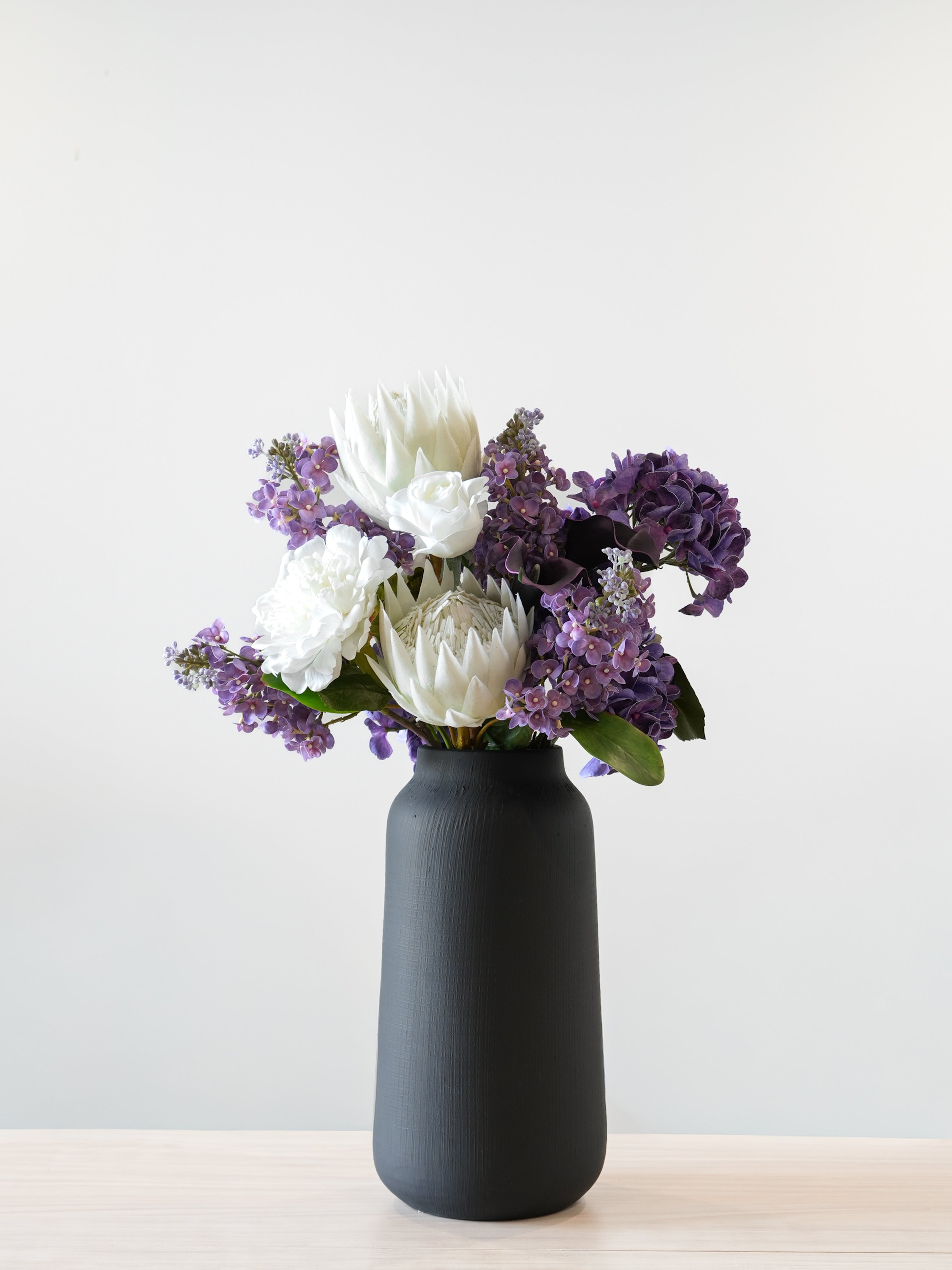 THE BLANC - Soft White & Purple